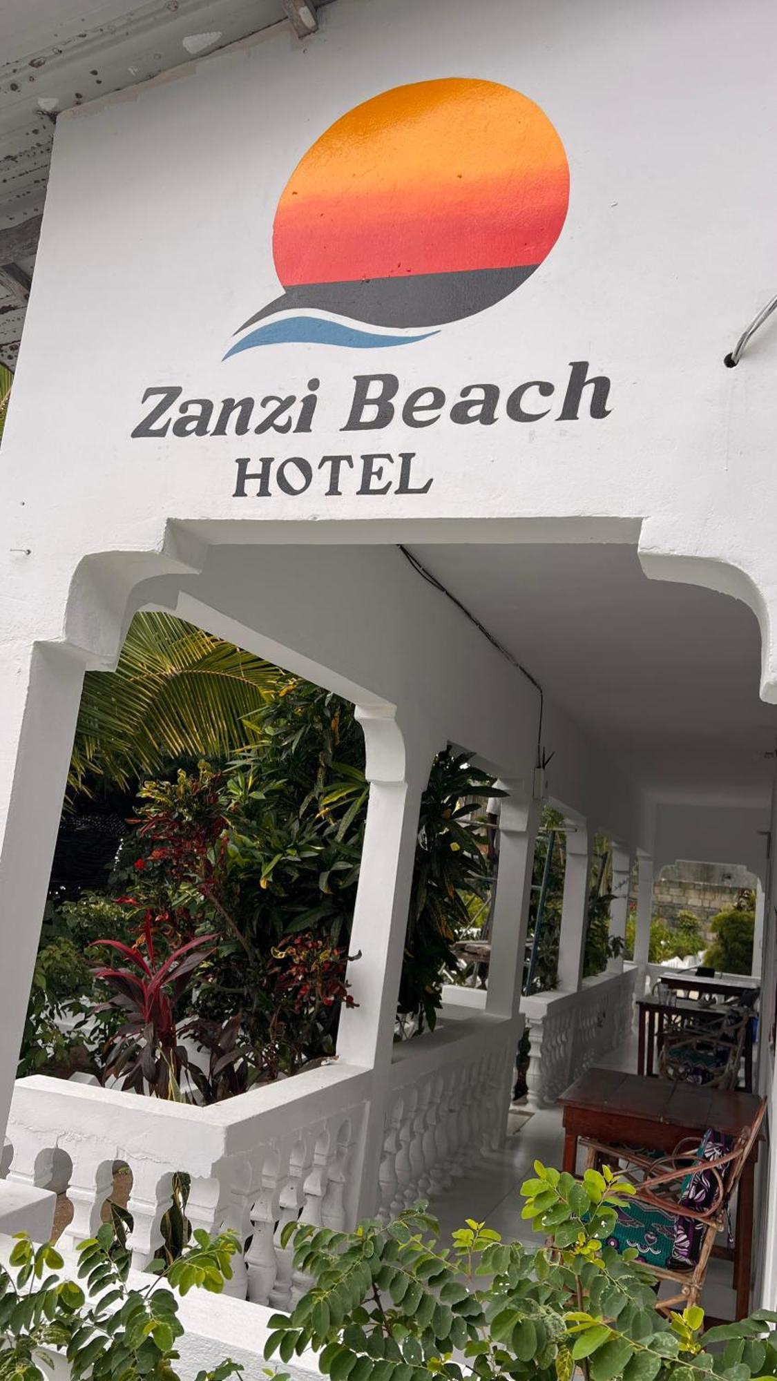 Zanzi Beach Hotel Nungwi Bagian luar foto
